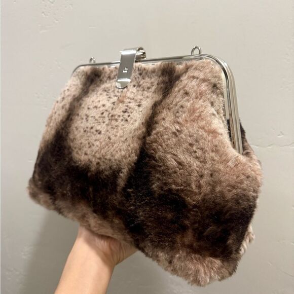 Real Rex Rabbit Fur Handmade Unique Rivet Frame Push Lock Handbag, Crossbody - Picture 7 of 16